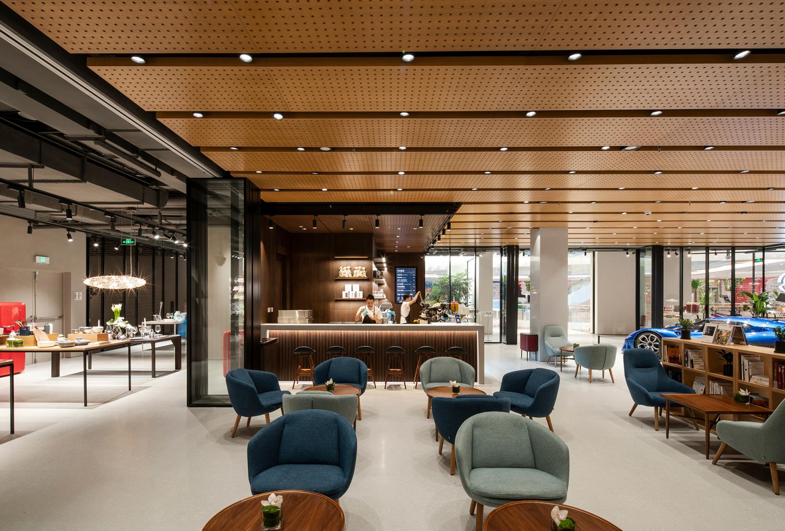 Link+ Architects | LANEHUB Flagship Store